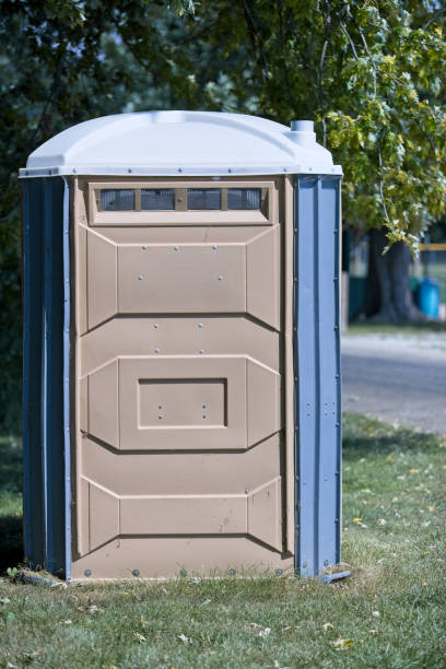Best Construction site porta potty rental  in Shinnston, WV